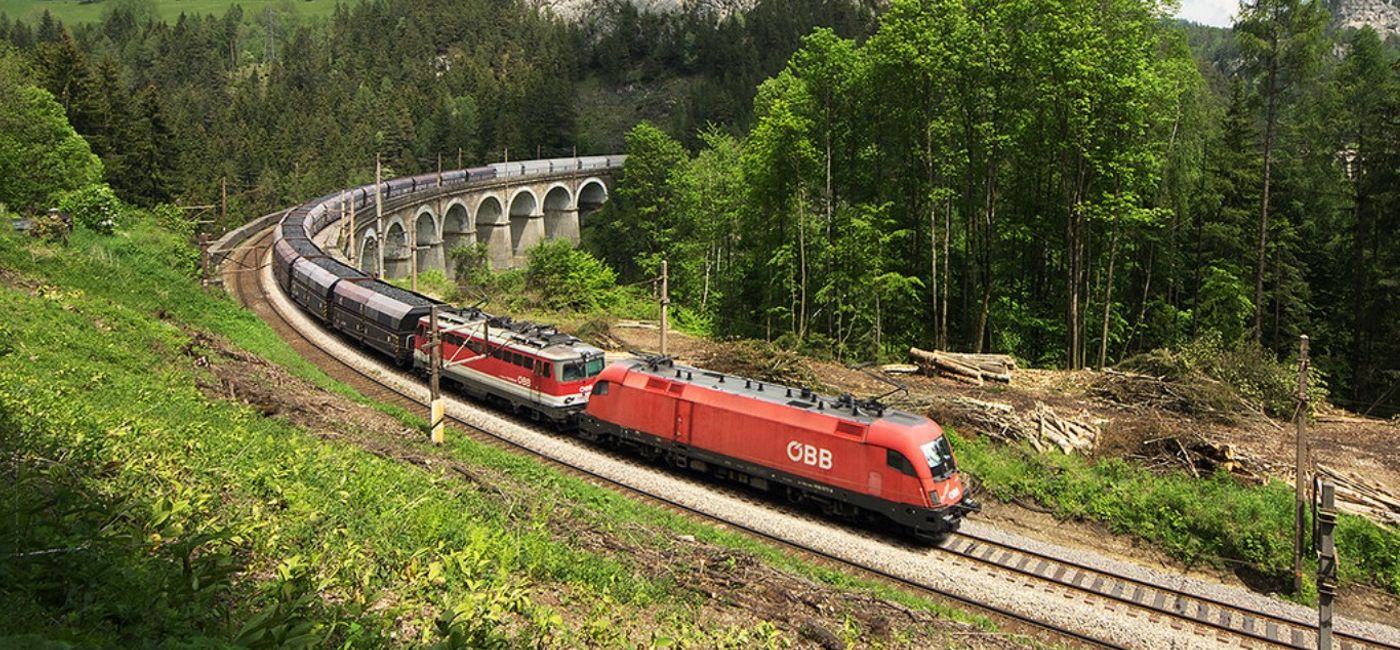 Image: Train on the scenic Semmering Railway in Austria. (Photo via Miroslav Volek / Flickr)