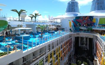Royal Caribbean Star of the Seas, pool,
