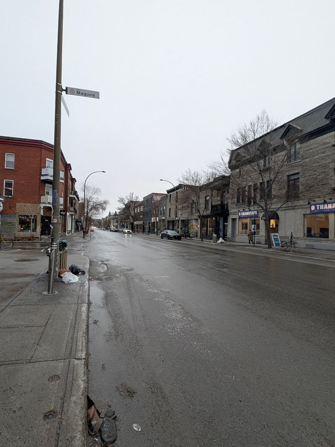 Verglas ice storm montreal 2026 st laurent