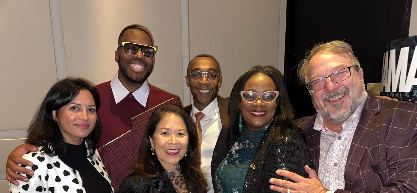 Image: Celebrating the Jamaica diaspora in Canada: from left: Indira Tarachanra, JTB, Kardinal Offishall, Donette Chin-Loy Chang, Dwight Drummond,  Angella Bennett, JTB, Bruce Parkinson, TravelPulse Canada (Photo Credit: John Kirk)