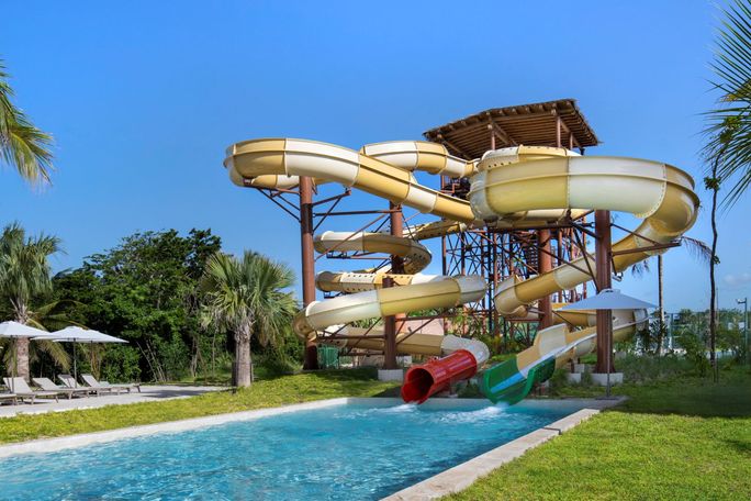 In Miches, ALG Vacations offers both family-friendly and adults-only properties. In Miches, ALG Vacations offers both family-friendly and adults-only properties.