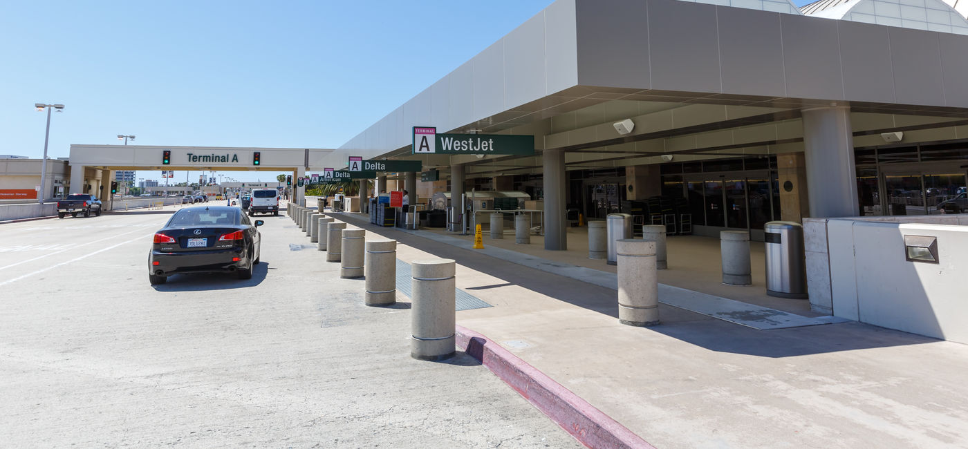 Image: John Wayne Airport in Santa Ana, California. (Photo Credit: Adobe/Markus Mainka)