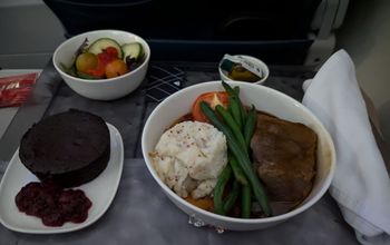 Airplane food, meal, delta, air travel,