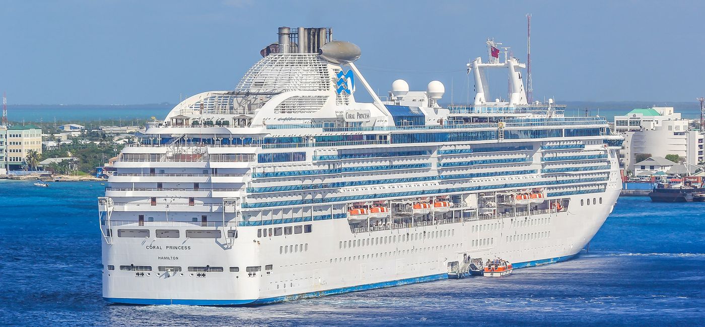 Image: Princess Cruises' Coral Princess. (Photo via Wikimedia Commons / Jonathan Palombo)