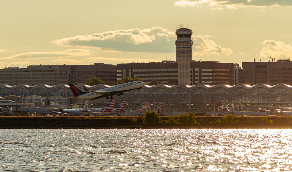 Plane taking off from Ronald Reagan Washington National Airport