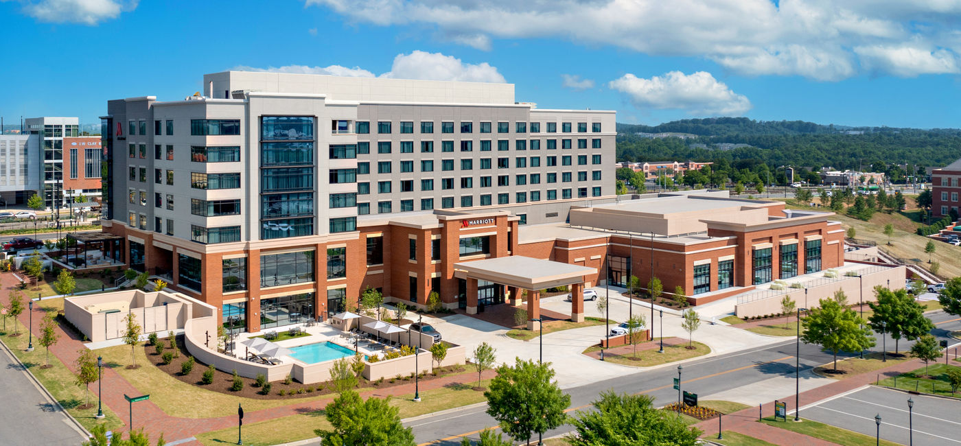Image: UNC Charlotte Marriott Hotel & Conference Center (Photo via UNC Charlotte Marriott Hotel & Conference Center)