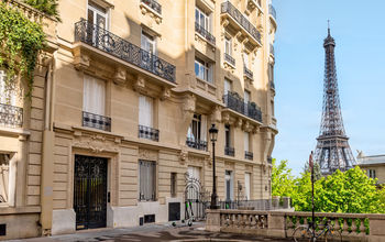 Popular Paris attractions book up fast