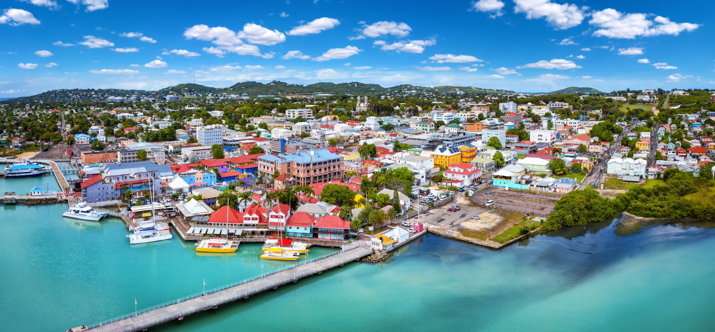 Image: St. John's, la capitale d'Antigua-et-Barbuda (Photo Credit: moofushi / Adobe Stock)