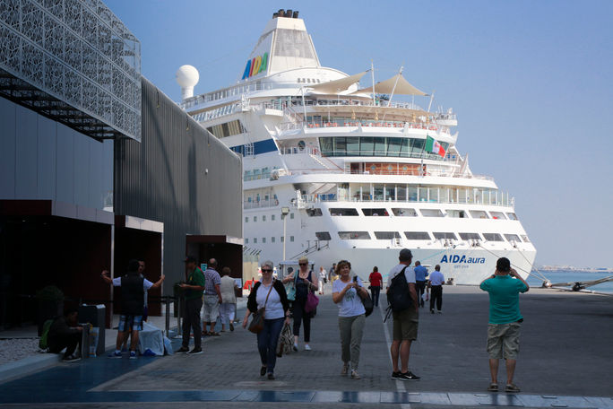 Abu Dhabi Cruise Terminal (ADCT) Abu Dhabi Cruise Terminal (ADCT)