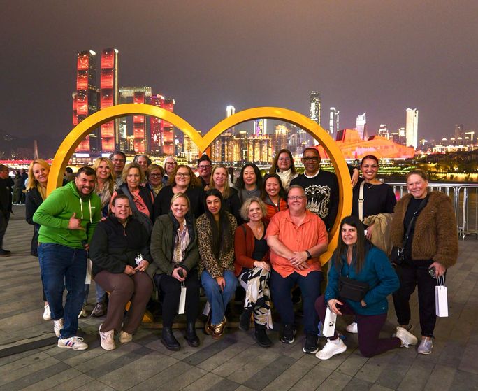 The North American travel advisor group in Chongqing. The North American travel advisor group in Chongqing.