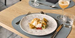 Hurtigruten has a new menu from Sámi culinary ambassador Máret Rávdná Buljo