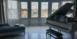 The  New ‘Frozen’ Elsa Ice Palace Suite