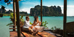 Couple enjoying a luxury vacation in Thailand