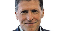 Arnie Weissmann, Editor in Chief, Travel Weekly