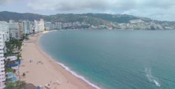 Resorts such as Acapulco (photo), Cancun, Los Cabos, and Puerto Vallarta are favorites among tourists from North America.
