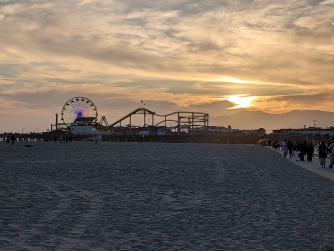 Sunset over the Santa Monica Pier Sunset over the Santa Monica Pier