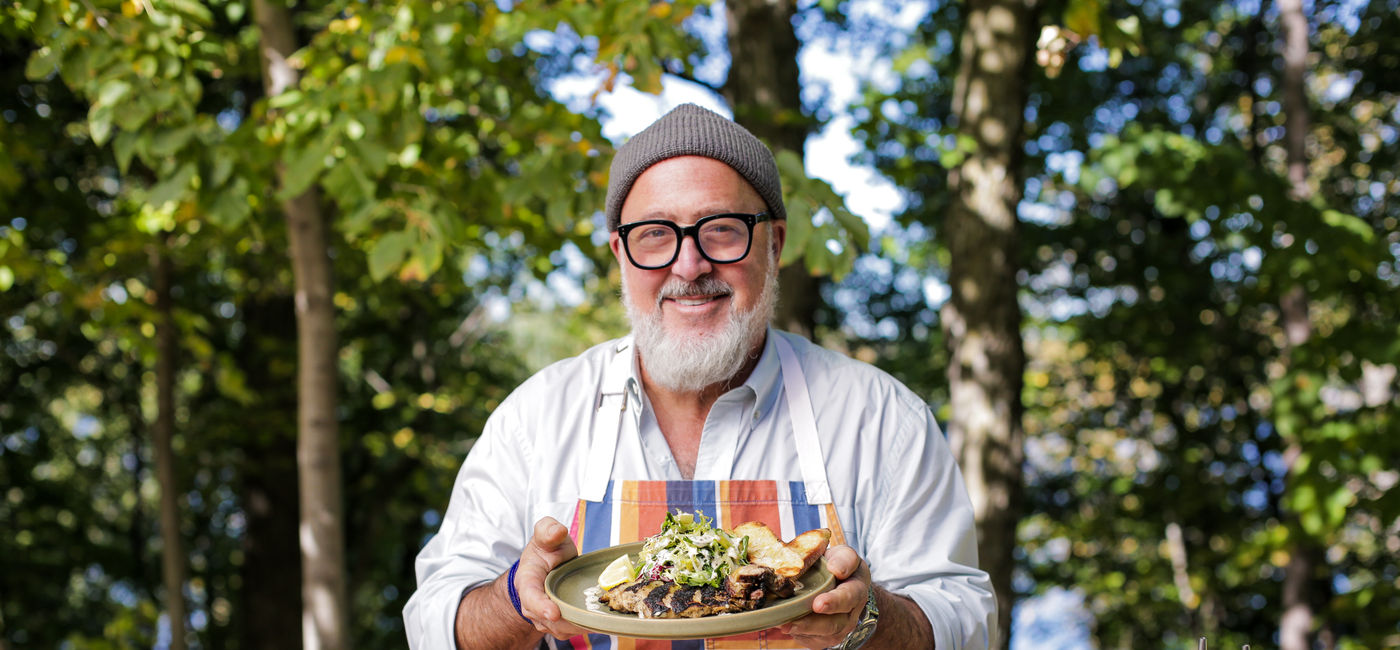 Image: Acclaimed chef Andrew Zimmern (Photo Credit: Ker & Downey Africa)