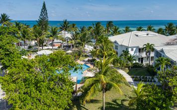 Alaia Belize.