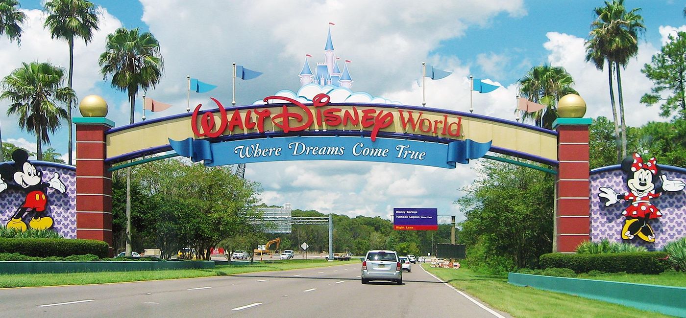 Image: PHOTO: Walt Disney World entrance. (photo via Manakin/iStock Editorial/Getty Images Plus)