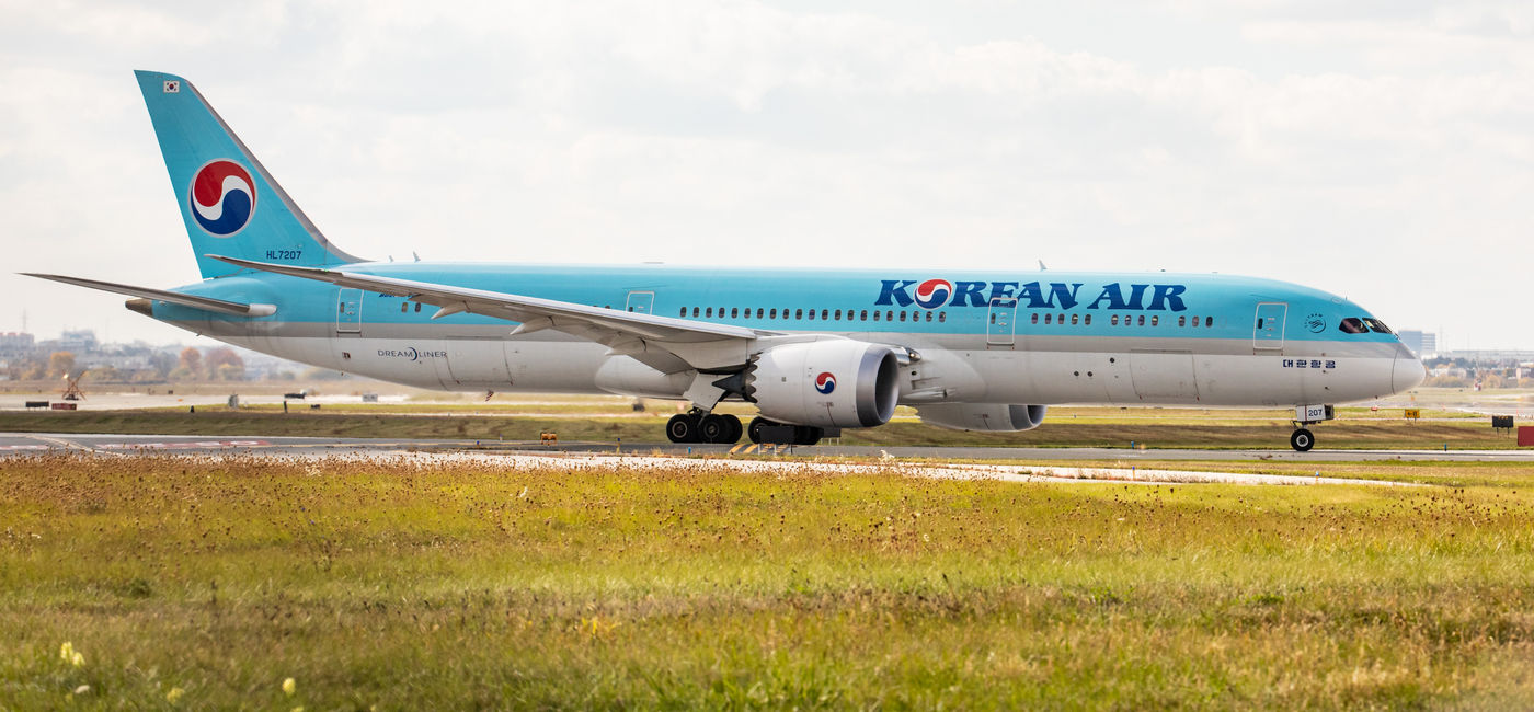 Image: Korean Airlines Boeing 787 Dreamliner. (Photo Credit: SockaGPhoto / Adobe Stock)