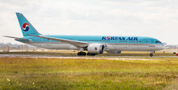 Korean Airlines Boeing 787 Dreamliner.