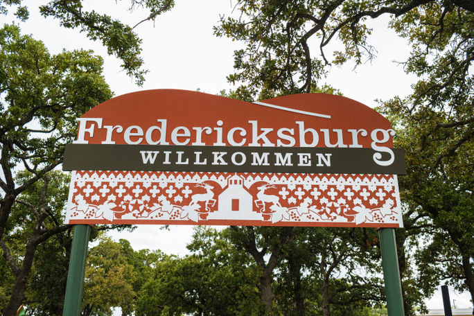 Fredericksburg, Texas, welcome sign.