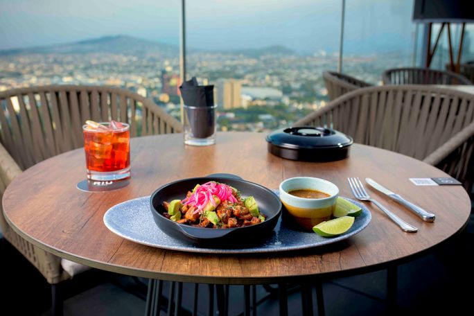 RIU Plaza Guadalajara Rooftop