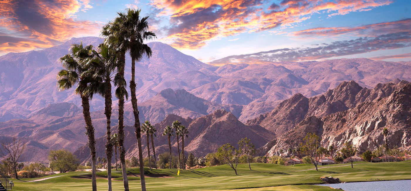 Image: Palm Springs, California (Photo Credit: photogolfer/Adobe Stock)
