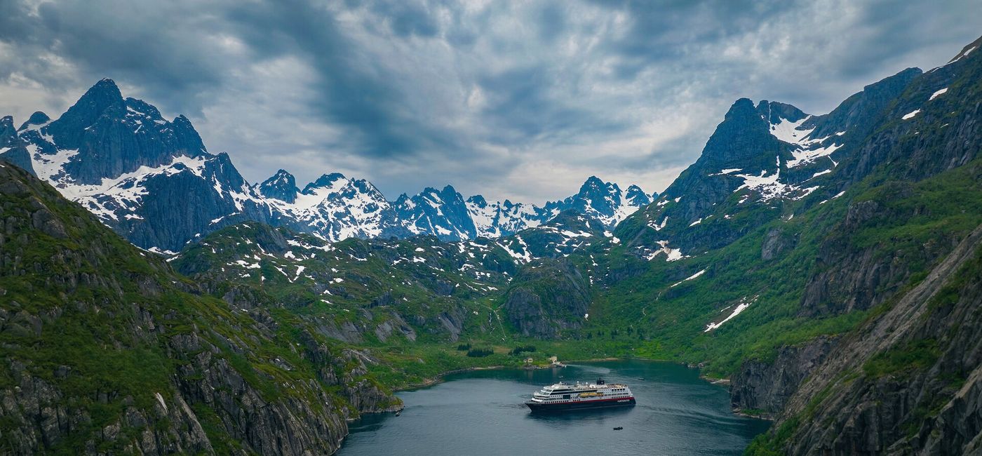 Image: Hurtigruten's MS Trollfjord (Photo Credit: Hurtigruten/Espen Mills)
