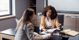 Travel advisor with client