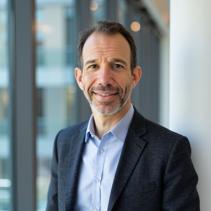 Lee Applbaum, Chief Marketing Officer, Norwegian Cruise Line