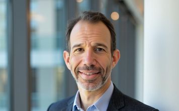 Lee Applbaum, Chief Marketing Officer, Norwegian Cruise Line