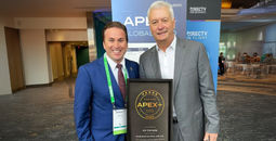 Air Canada President and CEO, Michael Rousseau, accepts the APEX Five Star Global Airline Award.