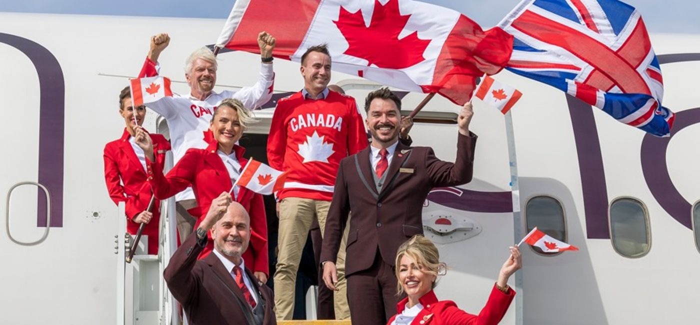 Image: Sir Richard Branson arrives at YYZ to cheers from the crowd. (Photo Credit: Virgin Atlantic)