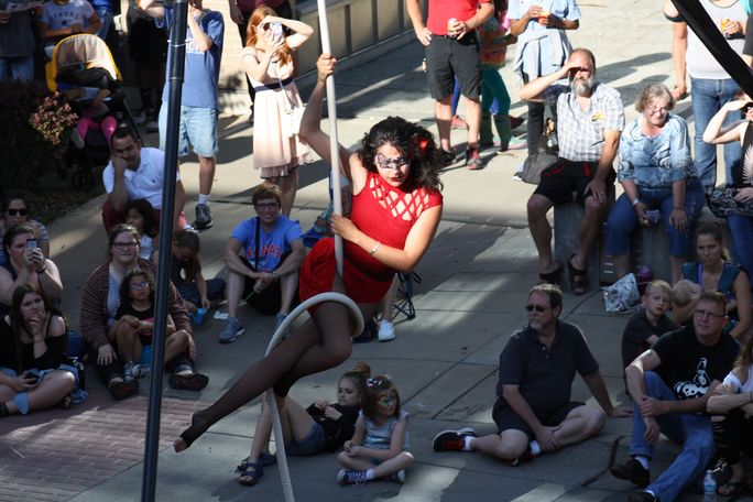 Performer at the Lawrence Busker Festival Lawrence Busker Festival, Kansas, Summer festivals