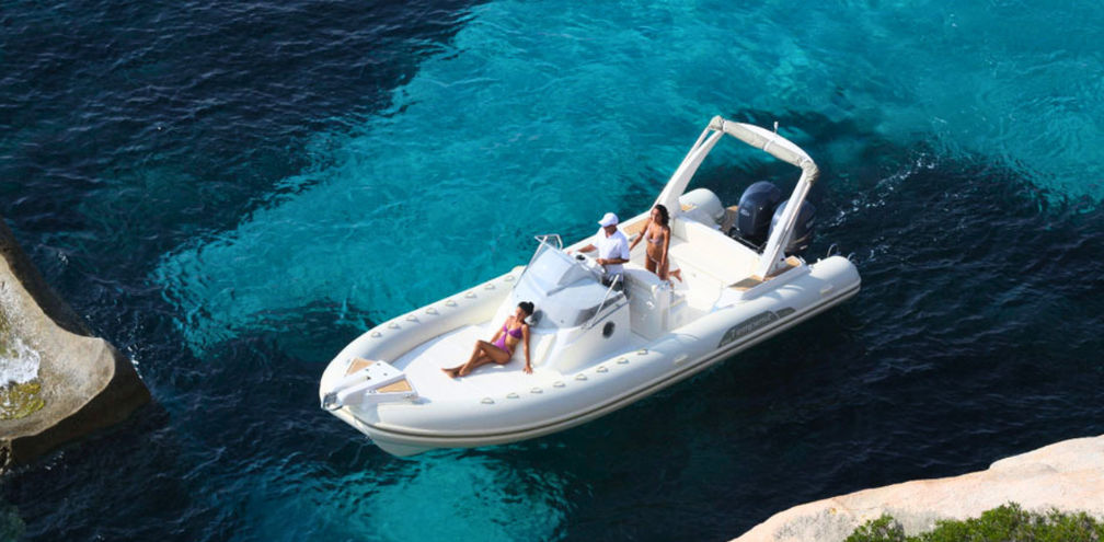 Boat rental at St. Bernard's Hill House in the British Virgin Islands
