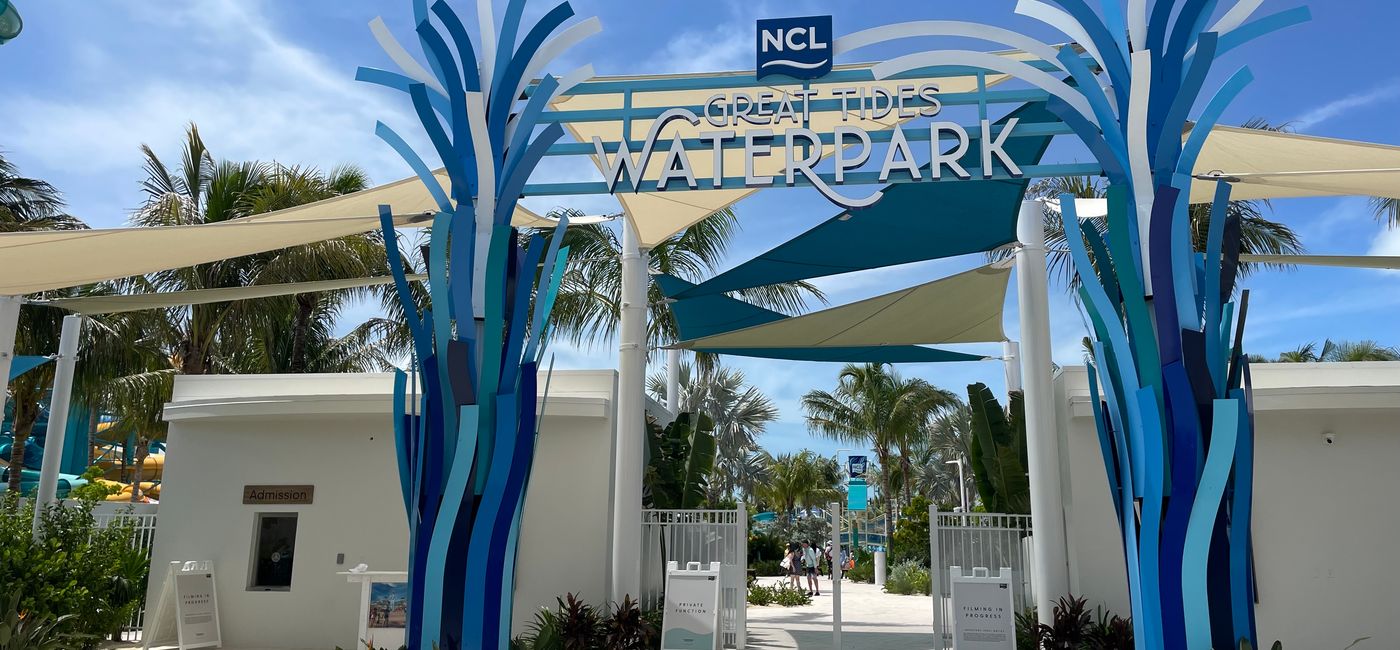 Image: Norwegian Cruise Line hosted a ribbon-cutting ceremony and an exclusive preview event at Great Tides Waterpark (Photo Credit: Sarah Kuta)