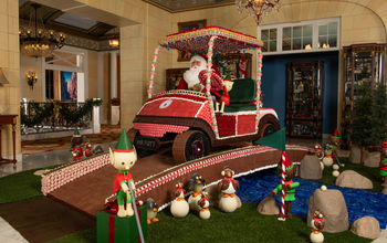 The Broadmoor's life-sized gingerbread golf cart