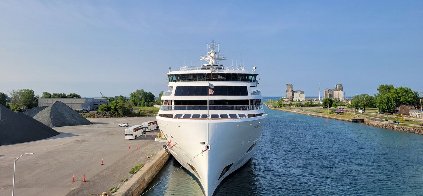 Image: Le Viking Octantis à Port Colborne (Photo Credit: Lacey Pfalz)