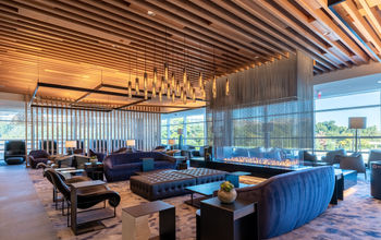 Interior of American Airlines Admirals Club DCA