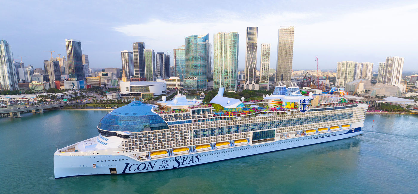 Image: Royal Caribbean's Icon of the Sea is the world's largest cruise ship in 2024 (Photo Credit: Royal Caribbean)