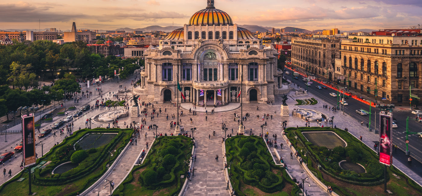 Image: The Palace of Fine Arts in Mexico City, Mexico. (Photo Credit: AdobeStock/Richie Chan)