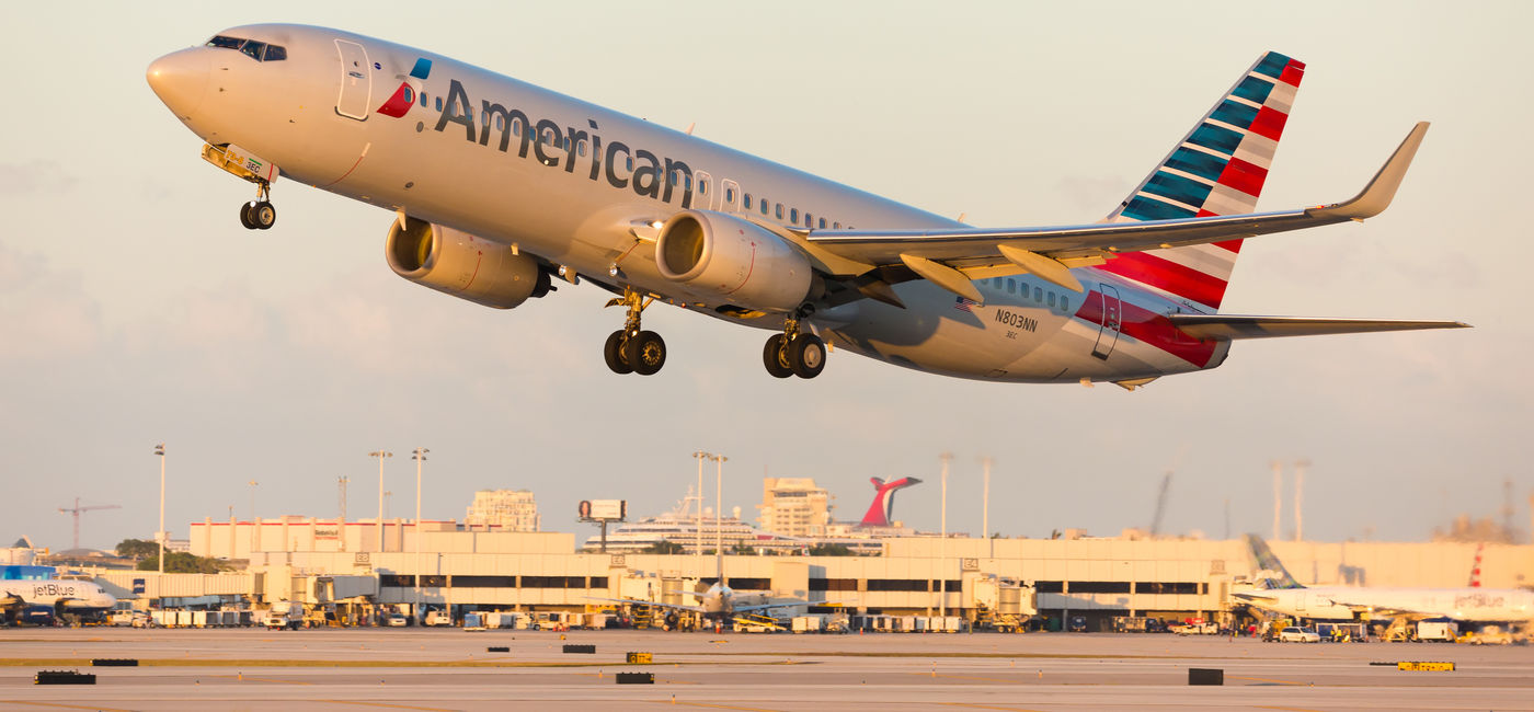 Image: American Airlines Boeing 737. (Source: Carlos Yudica/Adobe)