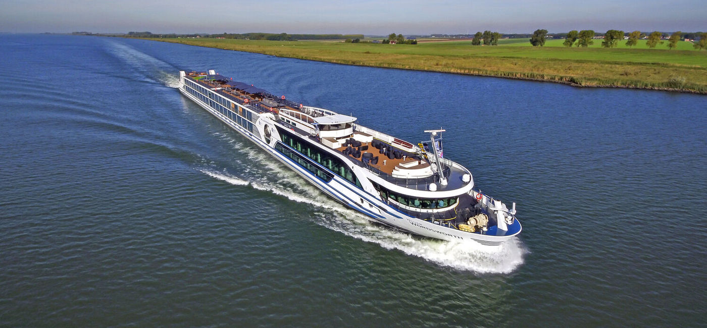 Image: Riviera Travel's William Wordsworth river cruise ship (Photo Credit: Riviera Travel)