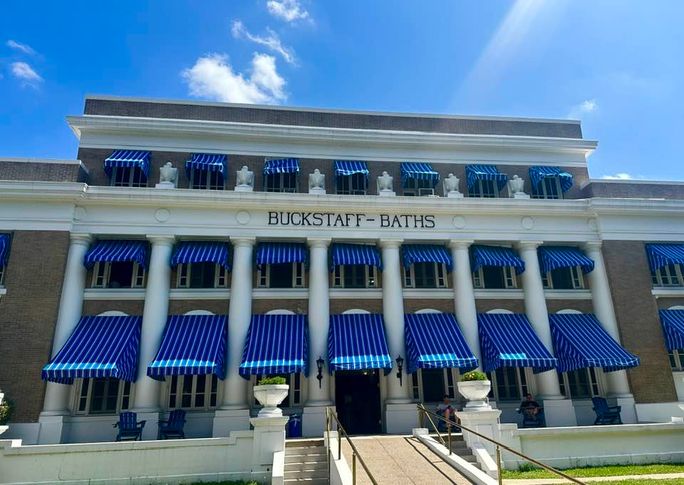Buckhouse Bathhouse, Hot Springs, Arkansas Buckhouse Bathhouse, Hot Springs, Arkansas