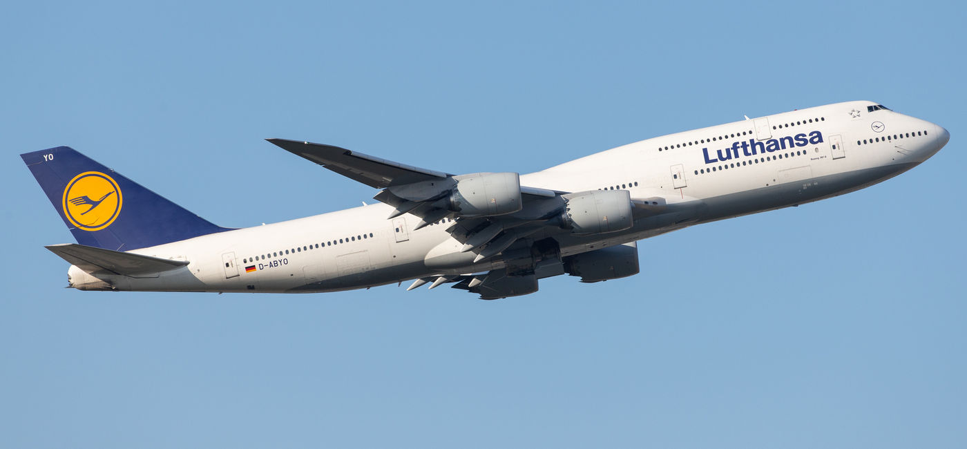 Image: Lufthansa Boeing 747-8 in flight. (Photo Credit: Wirestock/iStock Editorial/Getty Images Plus)