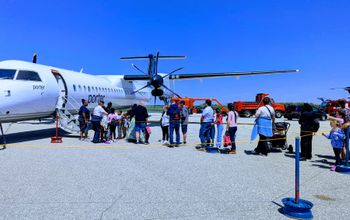 Porter Airlines Dash 8-400 at WWFC Girls Can Fly event