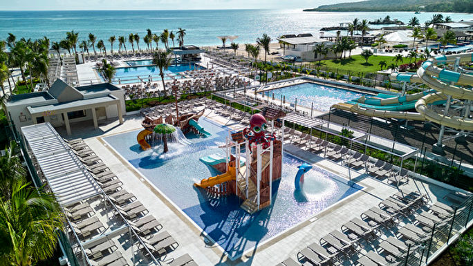 Children's pool at Riu Aquarelle.