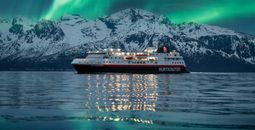 Seeing the Northern Lights in Norway on Hurtigruten.