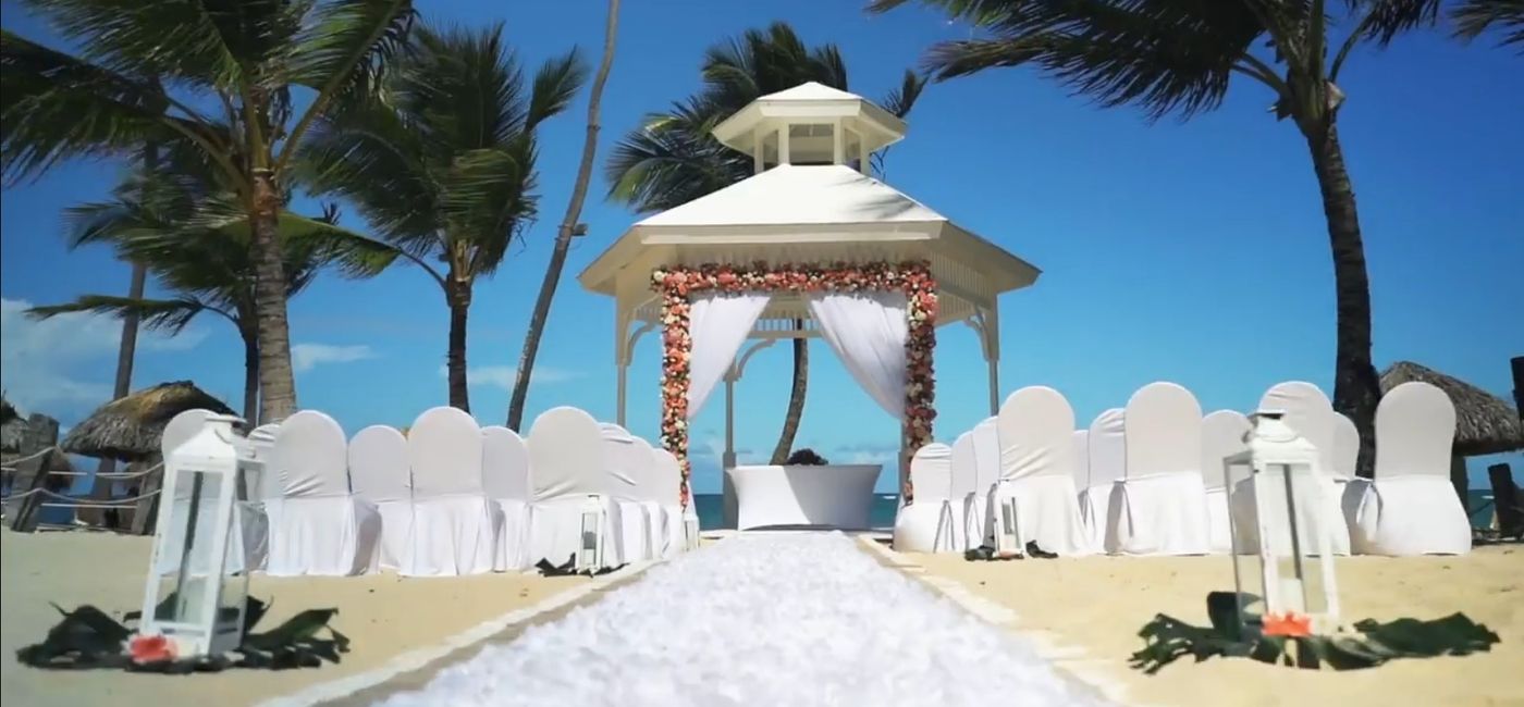 Photo: (Courtesy of Majestic Resorts)